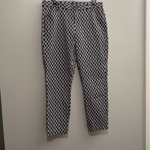 Gap Slim City Women's Black and White Geometric Cropped Pants - Picture 1 of 6